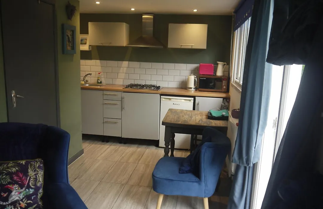 Skyline Guesthouse-1